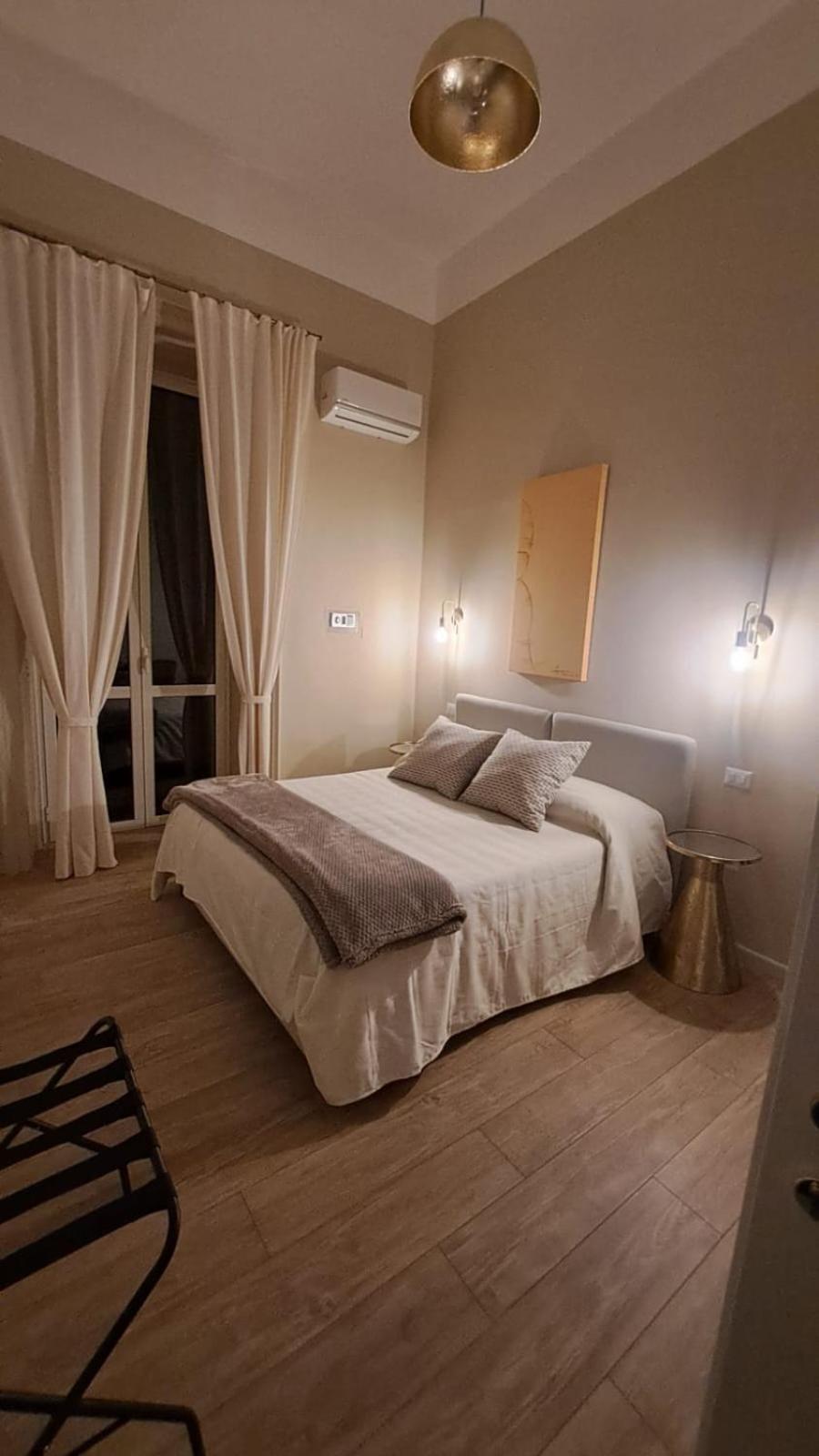 Ta-49 Bed E Breakfast Bed & Breakfast Napoli Eksteriør bilde